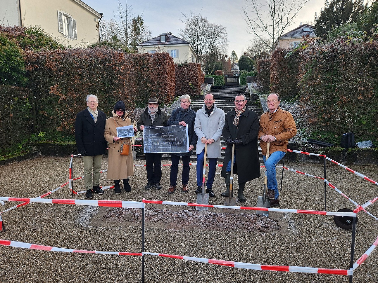 HOMMAGE 100J PARADIES / STADTMUSEUM